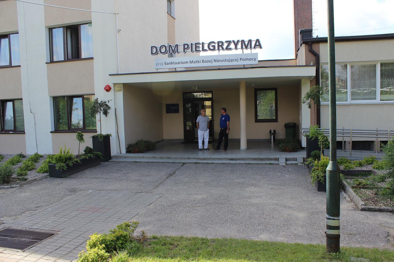 Апартаменты Dom Pielgrzyma Торунь Экстерьер фото